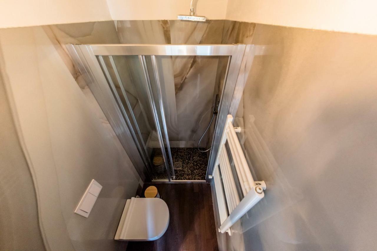 3br 2bt - Naviglio Apartamento